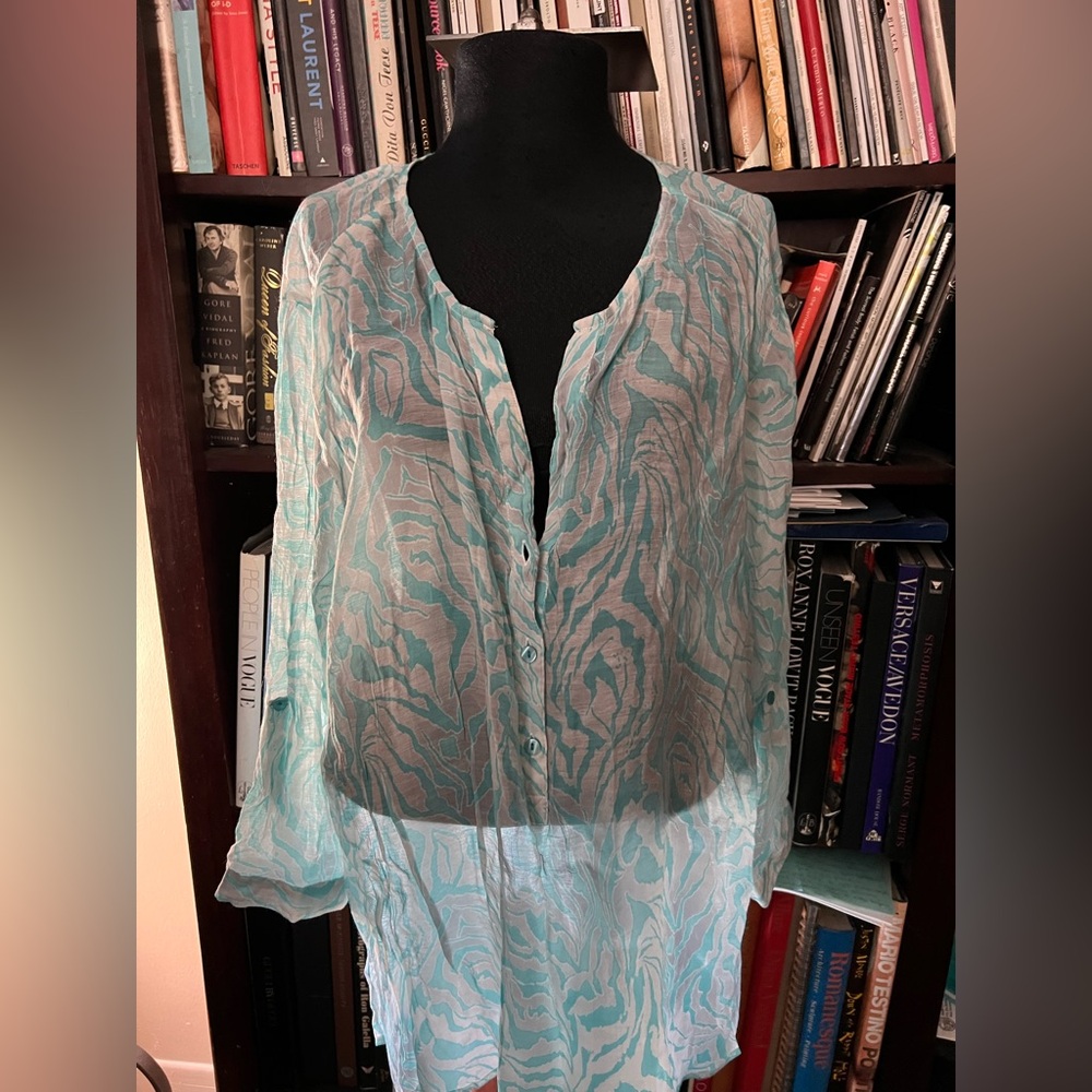 Grand & Greene turquoise and gray patterned top in size 1X